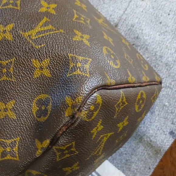 Louis Vuitton Brown and Tan Monogram Bag - Picture 8 of 16